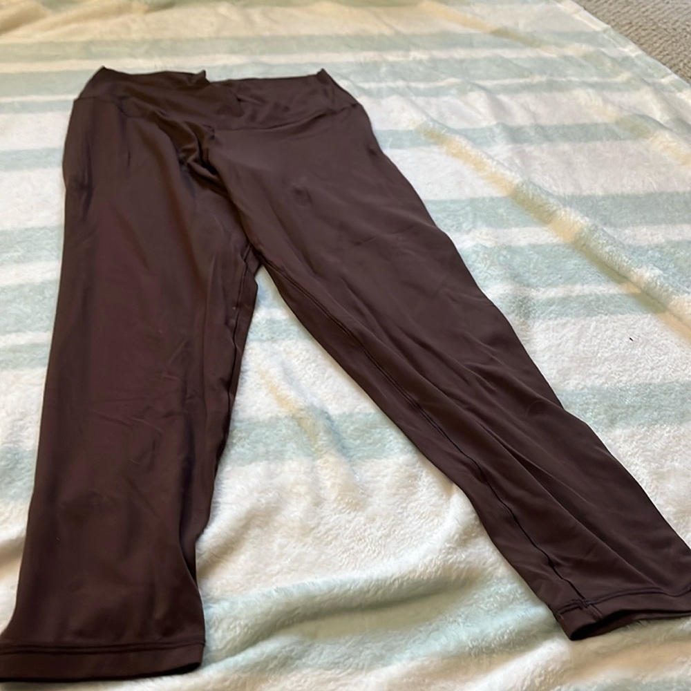 NWOT- AERIE CROSSOVER LEGGINGS